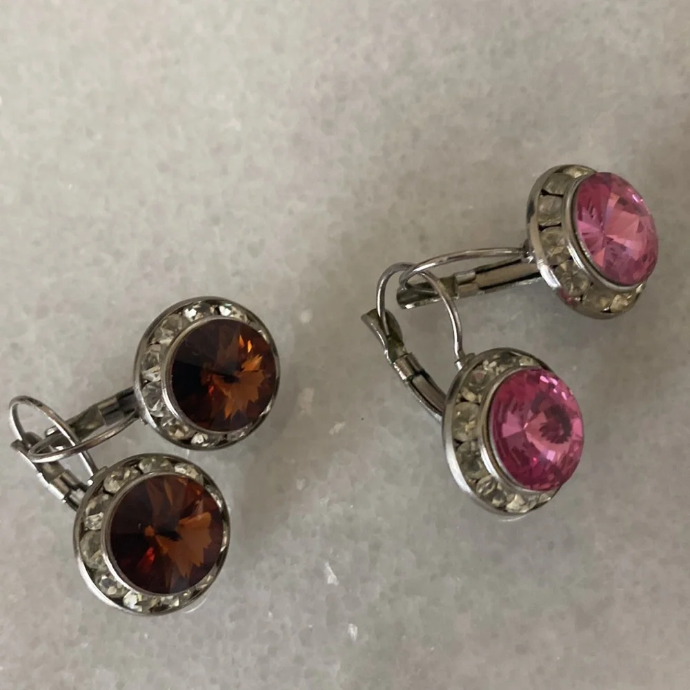Beautiful earrings - Picture 3 of 3